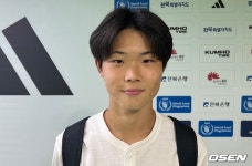 전북 슈퍼루키 김예건, 팬텀 드리블에 