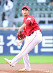 [사진]SSG 선발 김민준, '내 공을 받아라'