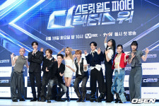 '스디파', 동원된 댄서만 '천명↑'..바다→백구영, '마마' 오프닝 디렉터는 누구?[Oh!쎈 현장](종합)