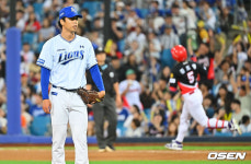 [사진] 사토시, 김도영에 40호 홈런 허용