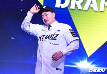 [사진]KBO 신인드래프트 나선 최지만, '이제는 KT맨'