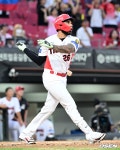 카스트로 17호 동점 투런포 이어 나성범 역전 백투백포...타이거즈 이적 5년만에 첫 30홈런 달성 [오!쎈 광주]