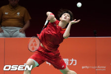 ‘안세영 결승 상대는 바로 나!’ 심장이 쫄깃한 2인자 라이벌전 야마구치, 왕즈이 2-0 격파…덴마크오픈 결승진출