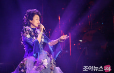 심수봉 명품 공연, 매진, 매진..