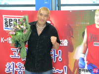금의환향 최홍만, 참치 김치찌개가 먹고싶다