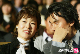 [포토]박찬호 부부 '골든글러브 수상자 축하하러 왔습니다'