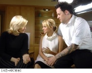 니콜 리치 "저 임신한 거 맞아요"