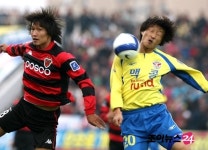 [포토]공이 뺨을 때리네