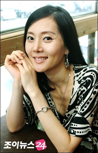 염정아, 4일 자연분만으로 딸 출산