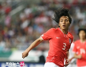 FC서울, 국가대표 수비수 김치우 영입
