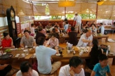 다하누촌 1주년, 한우대중화시대 열었다