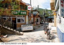 우수에 찬 가을- 1930년 모던보이 속 과거로의 시간여행