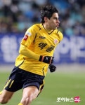 이동국 극적인 동점골 전북, 경남과 1-1 무승부