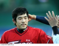이용규 2홈런 8타점! KIA, 타선 대폭발로 롯데 12-5 완파