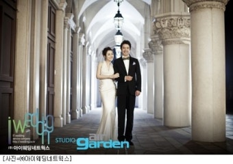 정준호-이하정 커플, 화보같은 마카오 웨딩사진 공개