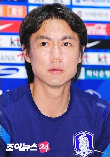 홍명보 감독, 손흥민 출전 여부 불확실...중요한 2026 북중미 월드컵 예선경기 직전 협의 중