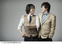 유리상자, 8월의 크리스마스 소극장 콘서트 개최