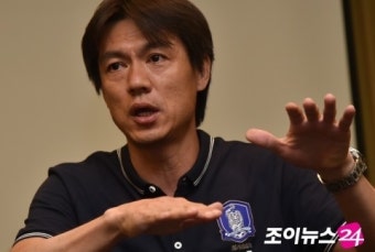 [포토]홍명보, '16강 목표로 훈련 강도 조절 중!'
