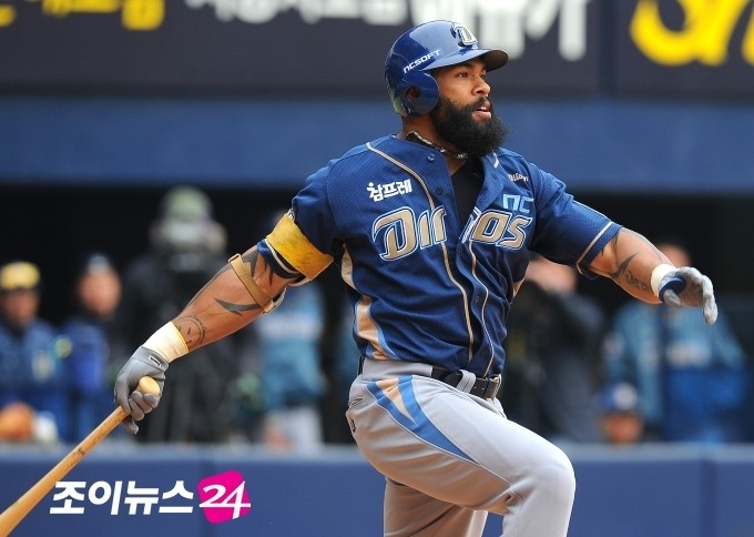 박병호의 4경기 연속 홈런으로 삼성, 3연패 위기 벗어나 5위로 올라서