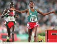 장거리 육상스타 게브르살라시에, 선수생활 마감