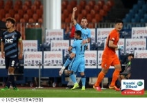 파울로 멀티골 대구, 서울E 2-0 꺾고 2위 점프