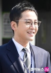 [포토]장근석, 안경 하나로 엘리트 미남 변신~