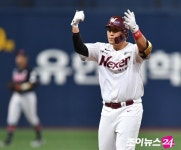 [포토]장영석, 한 발짝 더 도망!