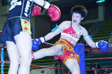 킥 챔프 김태경, 일 시나시와 종합룰 대결