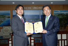 우수근 상하이 동화대 교수 인천시 국제자문관으로 위촉