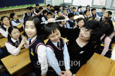 <포토뉴스>방학 동안 누가 더 컸나?