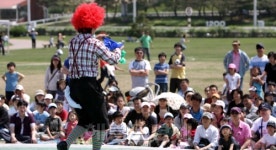 <경마>복잡한 어린이날, 서울경마공원 나들이 어때요?