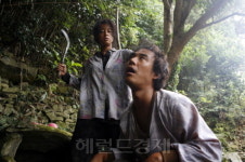 ‘김복남…’ Pifan 최고 스타로 등극, 3관왕