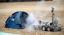 <포토뉴스>테러, 꼼짝마!