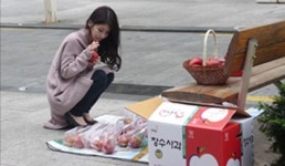 빼어난 미모 ‘압구정 사과女’, 넌 누구냐?