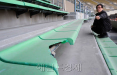 땅값만 16조원... 잠실종합운동장 혈세먹는 하마