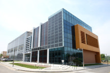 ‘건물일체형 태양광발전장치’ 건자재기업 `효자되다