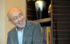 가을에 만나는 유키 구라모토，“첫사랑 떠오를땐 제 음악과”