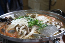 흑 두부, 흑염소 불고기…화순 블랙푸드의 매력