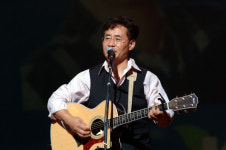 세시봉 윤형주, 신년음악회에서 인디밴드와 호흡 맞춘다