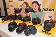 <포토뉴스>스마트폰 부럽지 않은 DSLR
