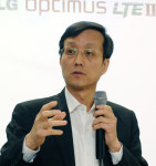 박종석 LG전자 본부장 “옵티머스LTE2가 하드웨어로만 승부본다고?”