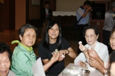 은평노인종합복지관, 세대통합 팔도 송편빚기 대회