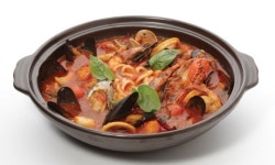 “마켓오에서 신메뉴 맛보고, 회식권도 챙기세요”