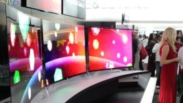 (CES 2013)한국 곡면-일본 화질-중국 대형화…여느때보다 치열한 한ㆍ중ㆍ일 TV 디스플레이 3국지