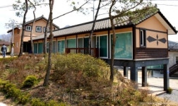 [테마있는 명소] 제천 산야초마을--‘힐링의 香’ 이젠 ‘먹고 입고 바른다’