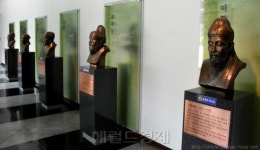 [테마있는 명소] 소수박물관ㆍ영주선비촌--퇴계, 어린왕에 “공부 좀 하시라” 일침