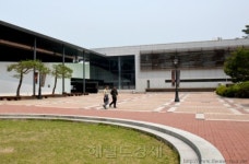 [테마있는 명소] 소수박물관ㆍ영주선비촌--퇴계, 어린왕에 “공부 좀 하시라” 일침