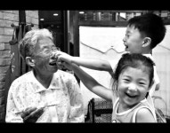 광진구, 미소사진전’ 금상 ‘즐거운 미소’ 선정