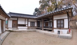 서울 도봉구의 역사문화길…연산군묘와 은행나무길