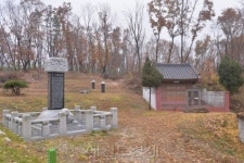 서울 도봉구의 역사문화길…연산군묘와 은행나무길